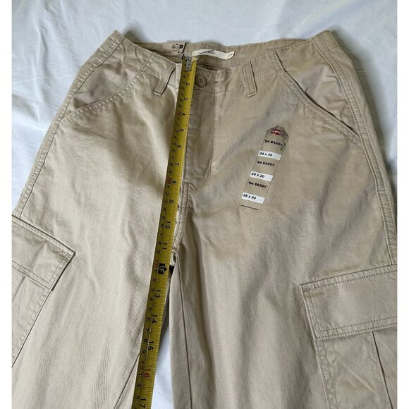 Levi's Womens 94 Baggy Cargo Pants Beige Khaki Utility 28x30 NWT - Picture 8 of 9